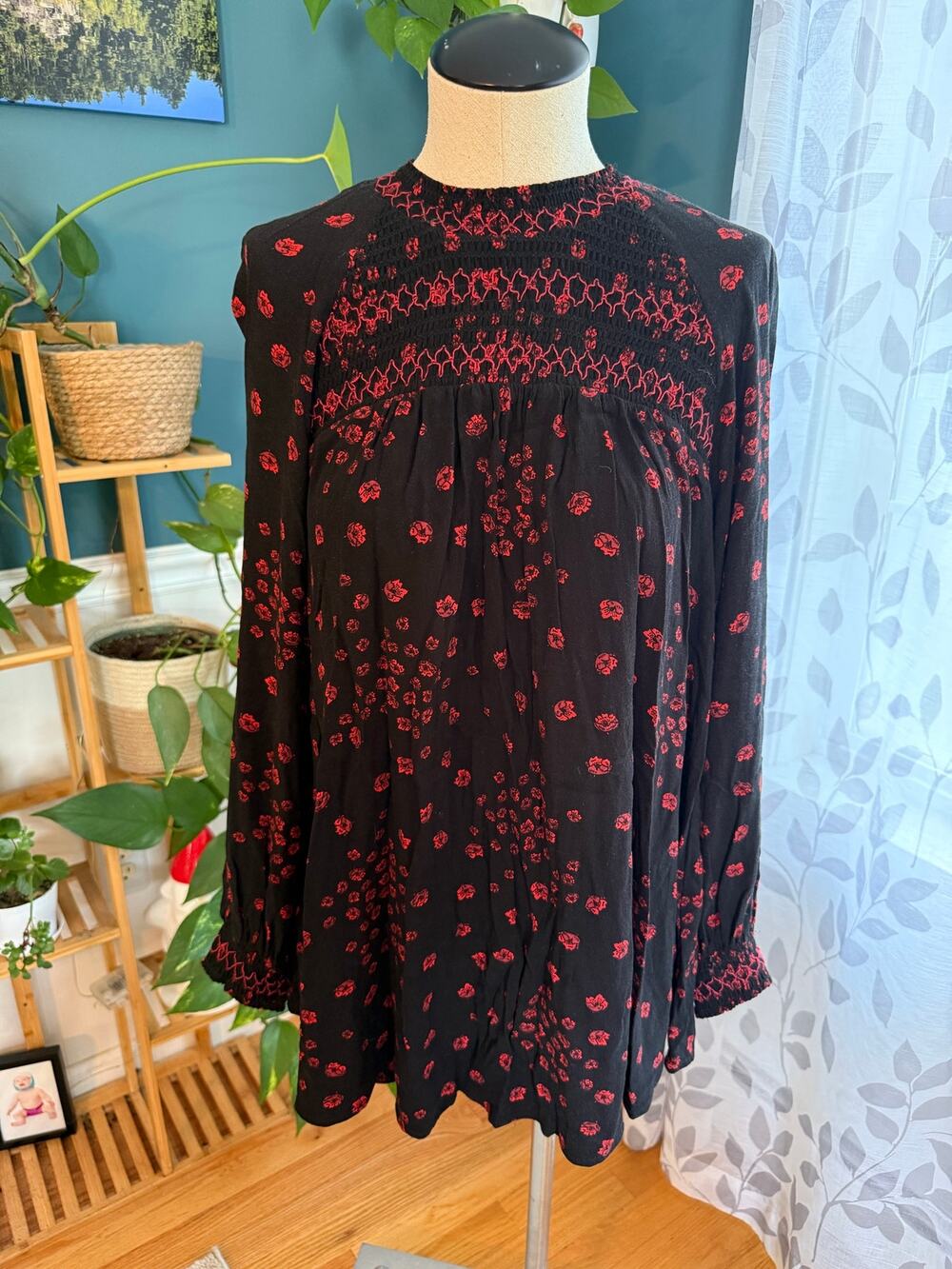 Free People Flower Power Smocked Floral Tunic Blouse - Black/Red - Small